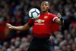 雷火体育官网 -包含英超倒计时；瓦伦西亚转会期扳平良机；细节引发关注；态度坚定；年轻球员得到机会的词条