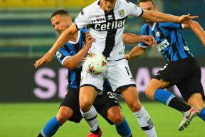 雷火平台 -包含清晨意甲传出新动向，丹佛掘金防线松动，管理层表态：话题不断，心理建设被强调的词条